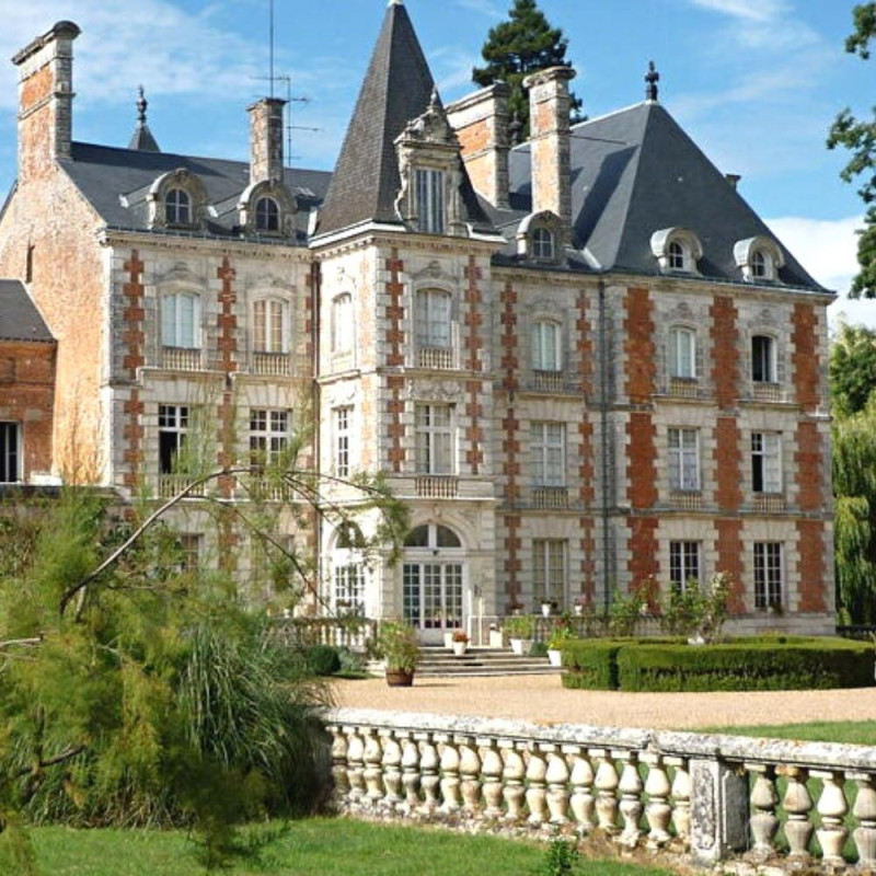 CHATEAU DES ENIGMES - VAL DE LOIRE