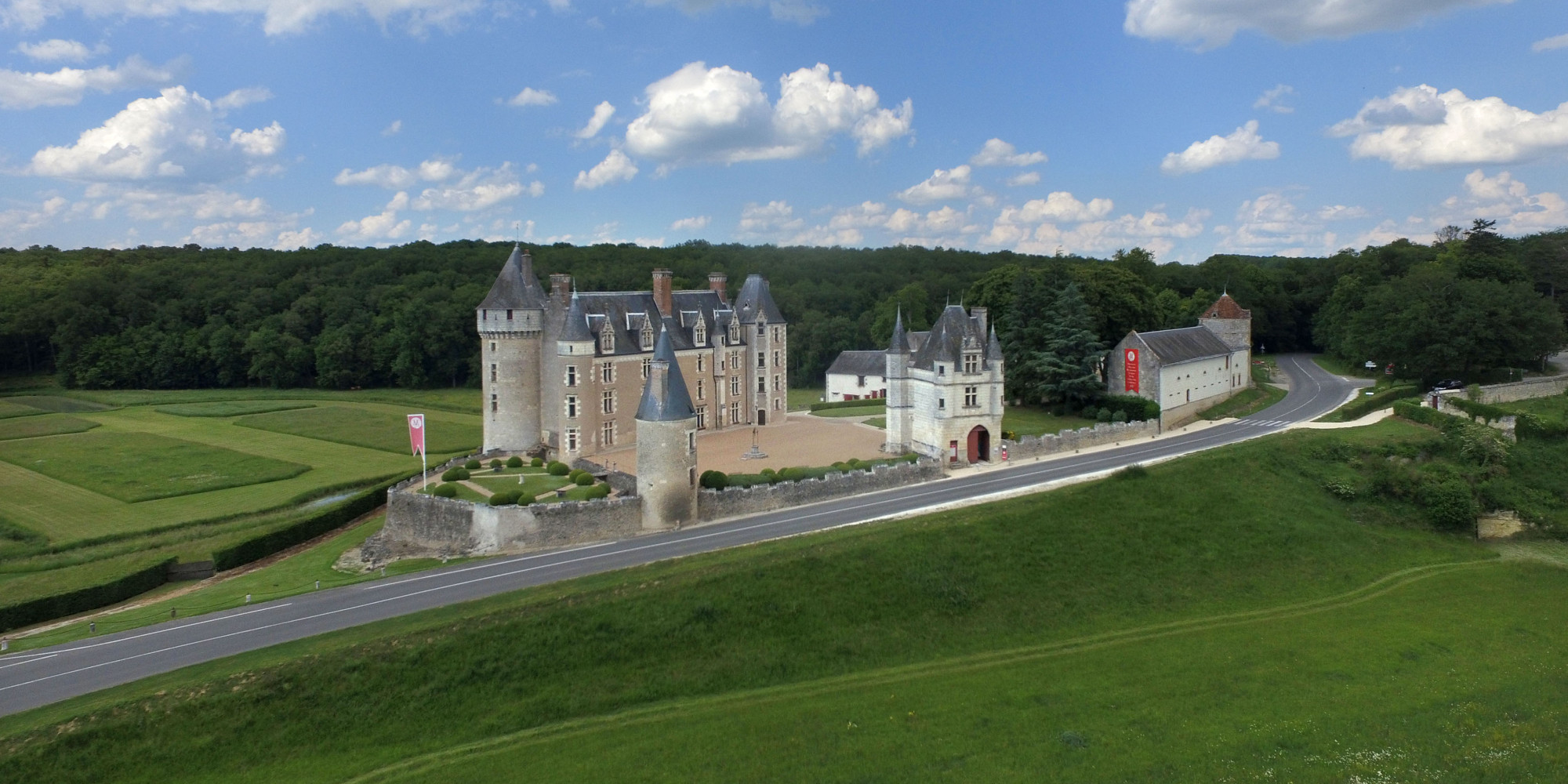 Château de Montpoupon  enseignant
