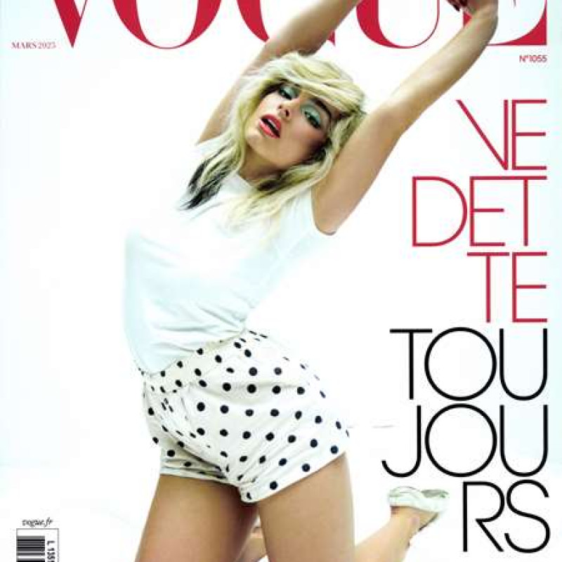 VOGUE 